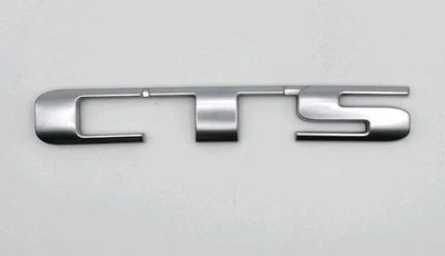 Cadillac CTS 2003-2007 EMBLEMA OEM Foto 1 de 4