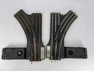 Lionel #022 O Gauge Lot of (2) Switch Track Left/Right Fair Condition - Image 1 of 4