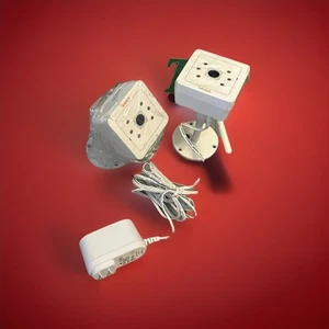 Vivint ADC-V520IR Wireless Security Cameras Indoor/Outdoor  - Picture 1 of 2