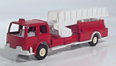 Camión de bomberos vintage Tootsietoy 1970 escalera modelo a escala fundido a presión de 6,75" Foto 1 de 4