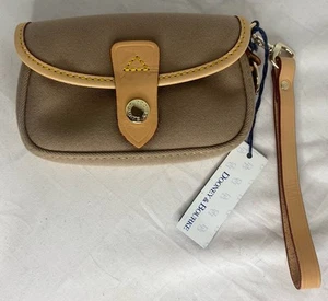 Early 1990’s NWT Vintage Leather Dooney and Bourke Made in USA Flap Wristlet - Picture 1 of 6