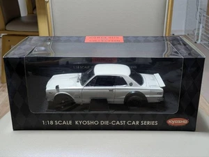Kyosho 1/18 Hakoska Nissan Skyline GT-R Wide Wheel 677037 - Bild 1 von 4