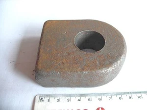 Self colour gate eye to weld flat base 30 mm security gate fabrication heavy - Picture 1 of 2
