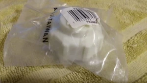 Laser Replacement for Lawnboy Gas Cap 682900 - part # 97532 ( ref: 6543 ) - Picture 1 of 3