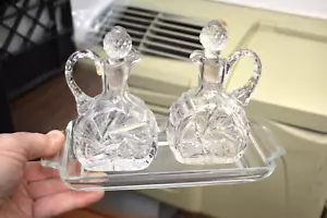 Nice Older Glass Crystal Church Cruet Set, 2 Cruets with Tray (CU227) chalice co - Picture 1 of 12