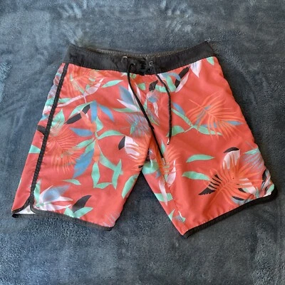 Volcom Mod-Tech Mens Multicolor Board-shorts Size 32 - Image 1 of 4