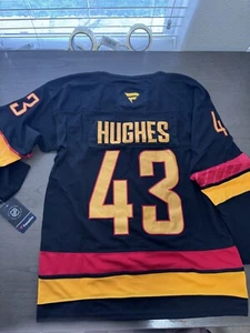 Quinn Hughes Vancouver Canucks schwarz Retro Trikot Herren Größe Medium (50) - Bild 1 von 8