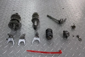 2001 YAMAHA YZ250F ENGINE TRANSMISSION TRANNY ASSEMBLY GEARS 5NL-17411-10-00 - Picture 1 of 10