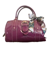Bolso Boston Gucci para mujer de charol púrpura con asas enrolladas dobles bolsillos con cremallera - Imagen 1 de 15