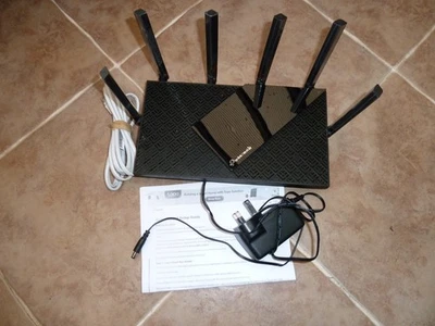 TP-LINK AXE5400 2402 Mbps 4 Port 1000 Mbps Wireless Router - ARCHER-AXE75 - Image 1 of 4