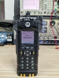 Motorola APX6000 H98UCF9PW7AN 7/800MHz ADP AES DES(No battery ) - Zdjęcie 1 z 8