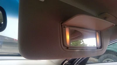 Passenger Sun Visor With Illumination Fits 05-09 VOLVO 60 SERIES 139371 - Image 1 of 4