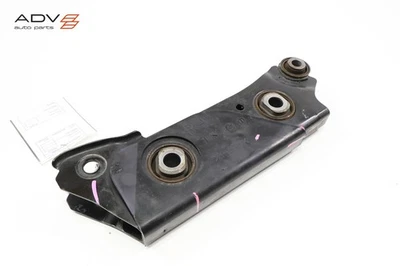 Infiniti QX55 QX50 2019-2025 brazo de control de enlace lateral inferior trasero derecho OEM Foto 1 de 4