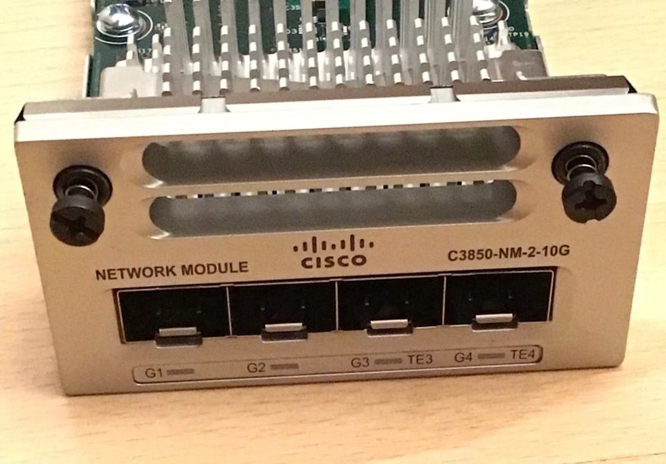 C3850-NM-2-10G Cisco Catalyst 3850 2 x 10GE Network Module - Bild 1 von 4