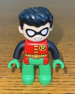 LEGO DUPLO Robin MiniFIgure from Batcave Challenge 10919 - 6210552 - Picture 1 of 6