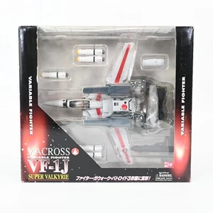 Yamato 1/60 VF-1J Super Valkyrie Macross Do You Remember Love Fighter Figure - Picture 1 of 20