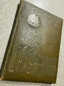 1945 Yearbook Flora Macdonald College Presbyterian White Heather North Carolina - Picture 1 of 12