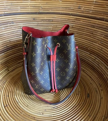 Louis Vuitton Néonoé MM *Gepflegter Zustand* - Bild 1 von 4