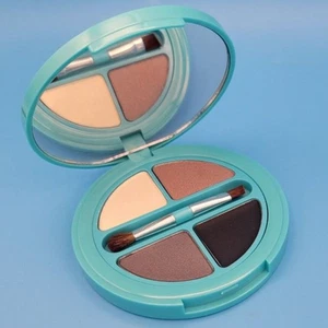 Carmindy & Co. Epic Eyeshadow Quad, Eyeliner with Mirror Compact - New - Picture 1 of 3