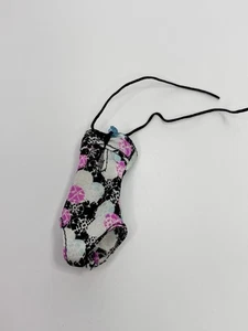 Monster High Skull Shores Abbey Bominable Doll Swimsuit - Picture 1 of 4