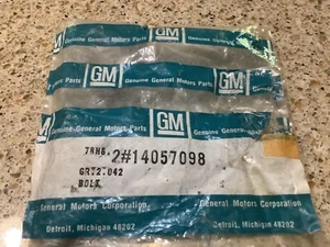 NOS 62-85 C1 C2 C3 Corvette Starter Bolts Outboard (2) GM #14057098 NCRS!! - Bild 1 von 3