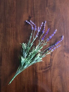 Pair of artificial lavender stems - Picture 1 of 2