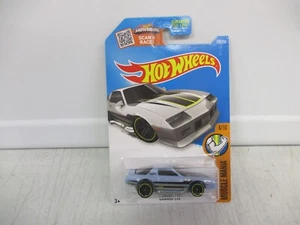 Hot Wheels Muscle Mania Camaro Z28 - Picture 1 of 2