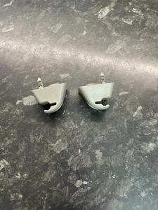 Vauxhall Corsa C Combo C 2000- 2005 Sunvisor Retaining Clips X 2 JDZ10 - Picture 1 of 4