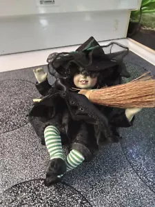 Marie Osmond Wizard of OZ Baby Witch Tiny Tot Porcelain Dolls - Picture 1 of 1