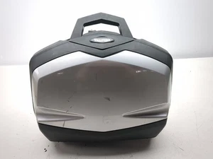 05-10 Triumph Sprint San 1050 Sella Borsa Bagagli Custodia No Chiave Sinistro - Foto 1 di 6