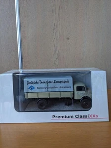 Ebbro Mercedes-Benz L911 Box Truck - Picture 1 of 5