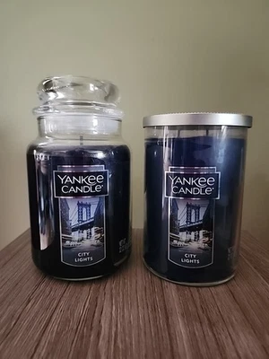 Yankee Candle City Lights Tarro Grande Y 2 Mechas - Edición Limitada - NUEVO 2 Velas Lote Foto 1 de 3