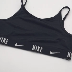 Nike Trophy Sport BH Mädchen klein schwarz Swoosh Stretch klassisch Gym Training - Bild 1 von 3