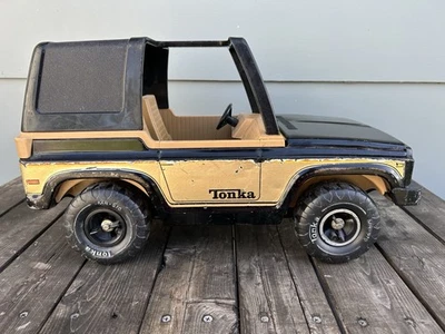 Vintage Tonka 17" Long MR-970 Bronco Blazer Jeep USA Black / Gold 1979 Metal - Image 1 of 4