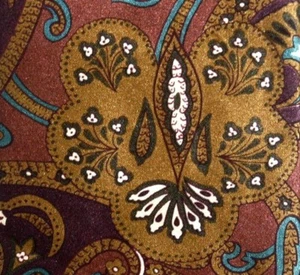 Christian Dior Monsieur Mens Necktie Dusty Rose Purple Gold Paisley 54" x 3.75" - Picture 1 of 3