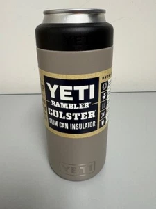 Sharptail Taupe YETI® Slim Can Colster® Rambler® - Authentic - Brandneu - Bild 1 von 3