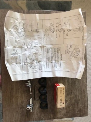 Protectores de cerradura de puerta Buick 981540 NOS Foto 1 de 2