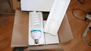 Case lot of 6 New Norman Lamps SHO-65W-D CFL Lamps - Picture 1 of 2