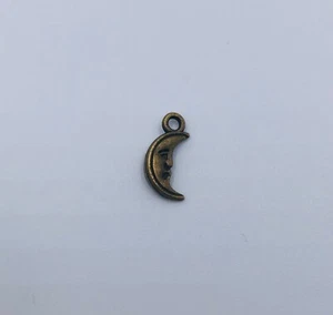 4 Bronze Tone Moon Charms Crafting Craft Metal Pendant Crescent 0.5" Inch - Picture 1 of 1
