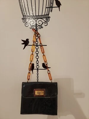 Cartera vintage Mod Gogo/mediados de siglo/laca negra con asa de cadena de baquelita Foto 1 de 4