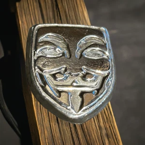 2oz Anonymous Mask,Solid Silver,999fs. - Foto 1 di 8