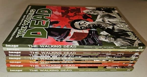 The Walking Dead TPB (Lot of 8) vol. 5 7 8 12 16 24 28 32 - Picture 1 of 7