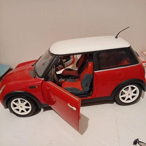 Revell 1:12th Mini Cooper 2001 no box - Picture 1 of 14