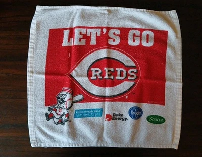 Cincinnati Reds Toalla Estadio Sorteo Let's Go Rojos Foto 1 de 2