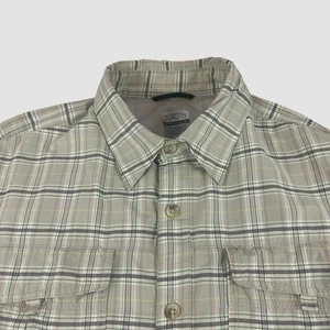 Columbia Titanium Men’s Medium Long Sleeve Outdoor Hiking Button Up Shirt - Picture 1 of 11