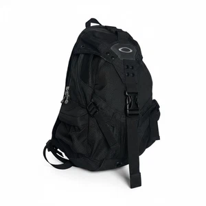 Vintage 00s Oakley Icon Backpack Technical Bag Small Version Black - Picture 1 of 12