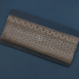 8.5m Vintage Bobbin Lace Border French Cotton Lace Trim with Scalloped Edge - Picture 1 of 5