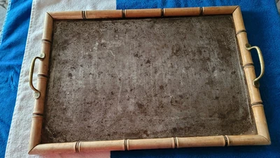 VINTAGE/ANCIEN  PLATEAU DE SERVICE EN BAMBOU ET ZINC OU ETAIN 53 X 37 - Photo 1/4