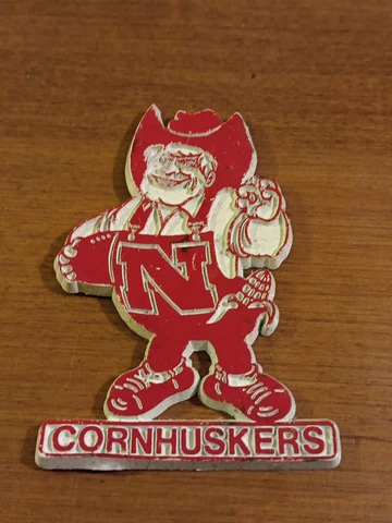 NEBRASKA CORNHUSKERS Vintage NCAA RUBBER BIG 8 10 MAGNET Standings Board Cover