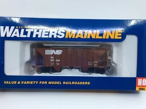 HO Walthers 910-56613 Norfolk Southern 34’ 100 Ton 2-Bay Hopper NS #150294 - Picture 1 of 9